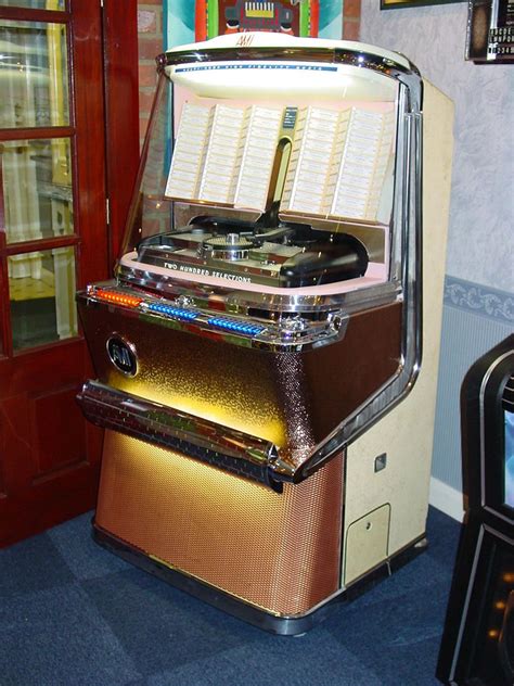 old style jukeboxes for sale.